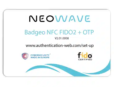 Carte à puce à contact Badgeo FIDO2 + QSCD de NEOWAVE